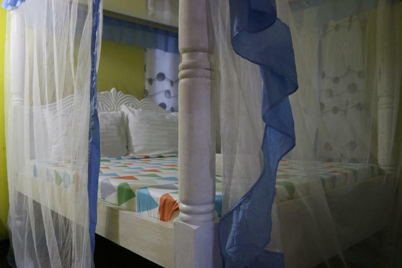 Jua Baharini Panzió Malindi Kültér fotó